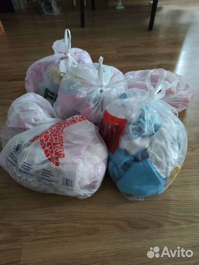 Детская одежда для девочек 2-7 месяцев