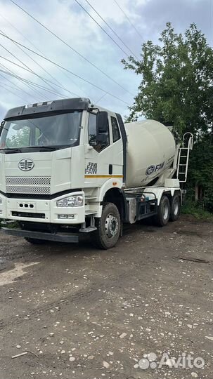 Требуется водитель на миксер 10м3