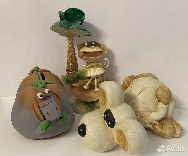 Копилка и фигурки