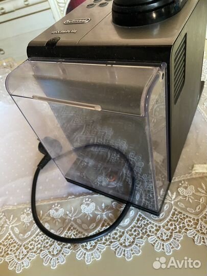 Кофемашина DeLonghi Latissima EN520.S