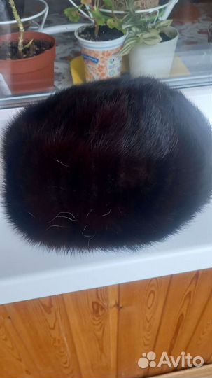 Женские шапки