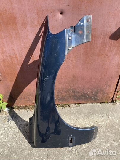 Крыло переднее правое Volvo S60, V70 Арт 260634