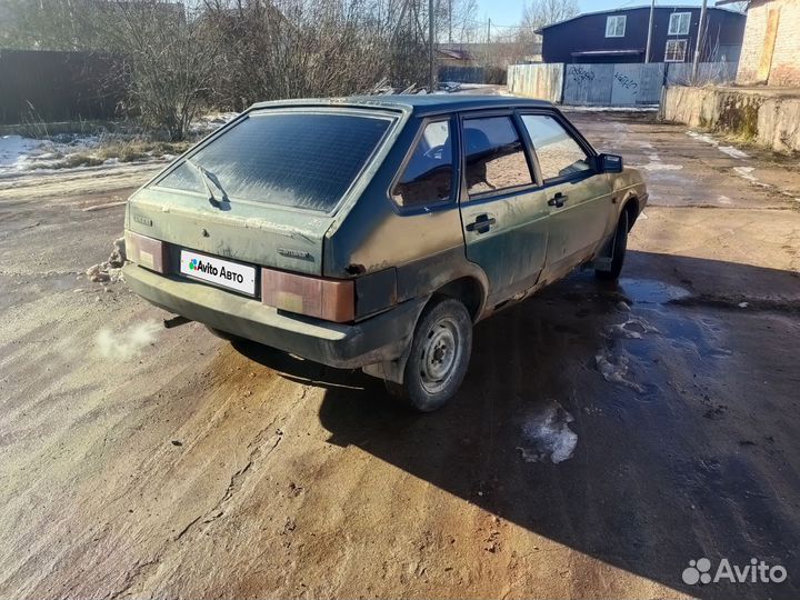 ВАЗ 2109 1.5 МТ, 2004, 200 000 км