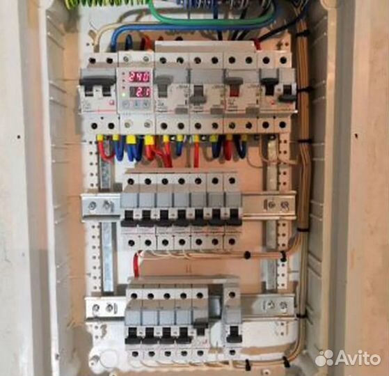 Набор и коррекция текста на Майтхили а603