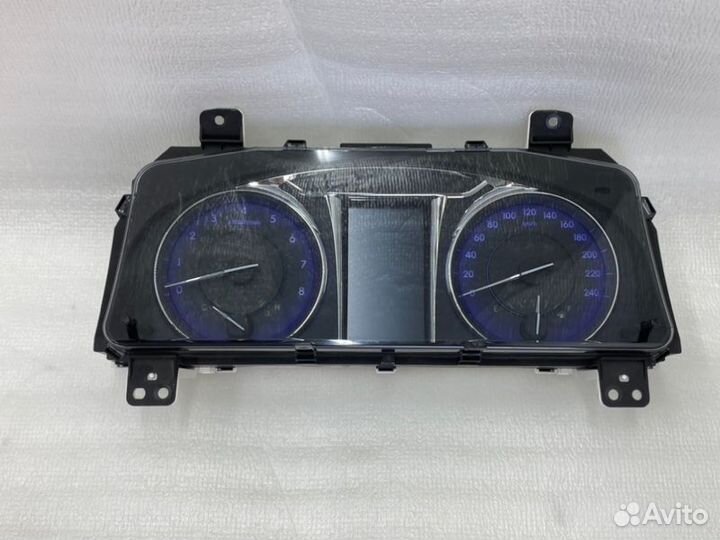 Щиток приборов Toyota Camry V55 2011-2018