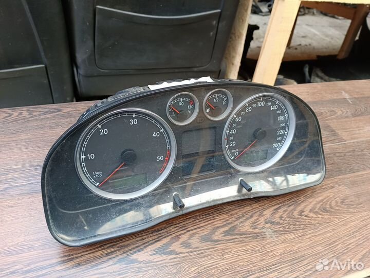 Щиток приборов для VW Passat b5 b5+ 3B0920829A