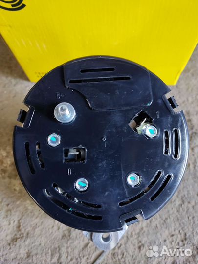 Генератор Нива Ваз 2107-21213-21214-Урбан Новый