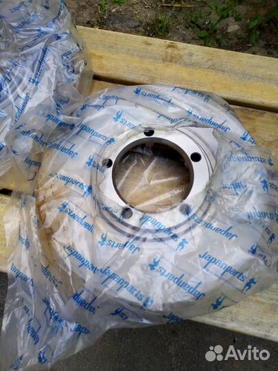 Передние тормозные диски Hyundai H1 Starex