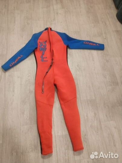 Гидрокостюм