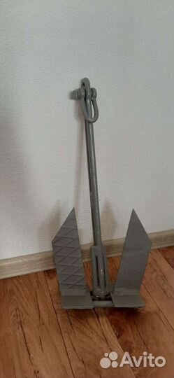 Якорь для лодки