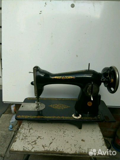 Швейная машина Подольск