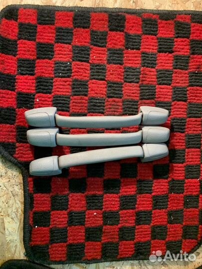 Ручки потолка Subaru Forester SG5 EJ202 2003