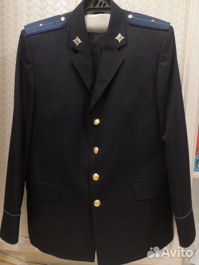 Китель юстиции