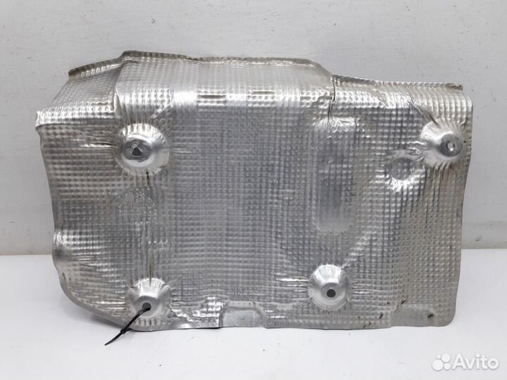 Тепловой экран Renault Duster 2010