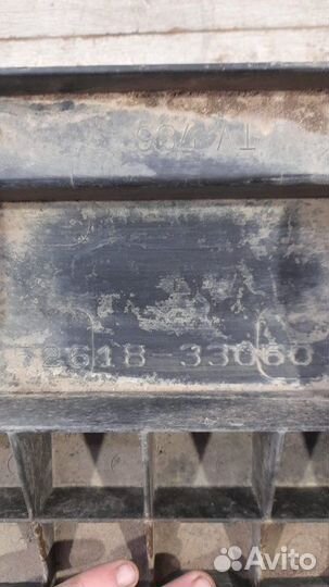 Пыльник переднего бампера Toyota Camry Xv 70 С