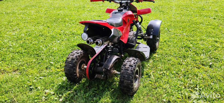 Детский квадроцикл на бензине