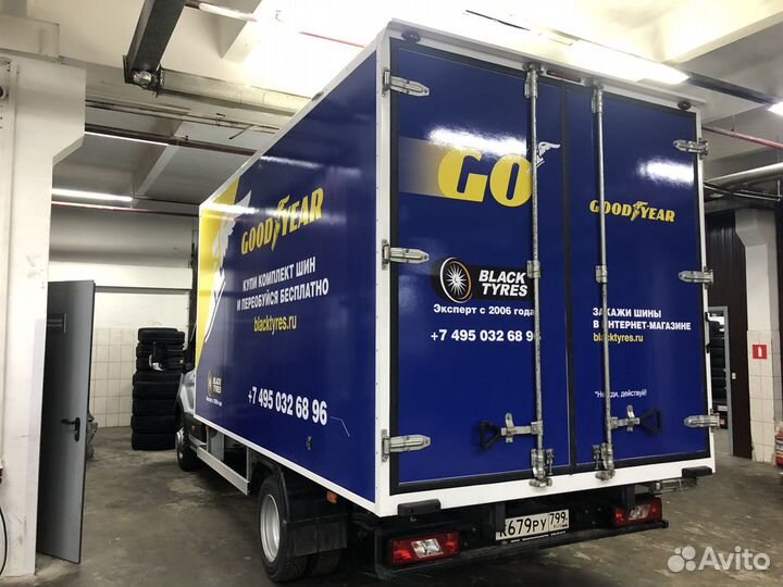 Оклейка автомобилей пленкой; брендирование