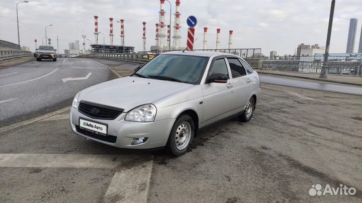 LADA Priora 1.6 МТ, 2011, 100 000 км