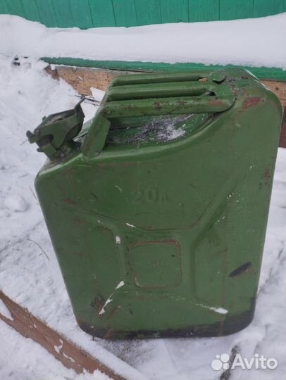 Канистра 20 л