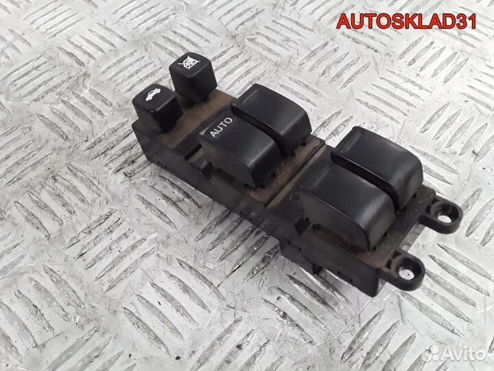 Блок управ. стеклоподъемниками Nissan Primera P12E