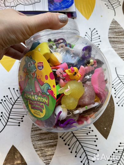 Мелкие игрушки киндеры