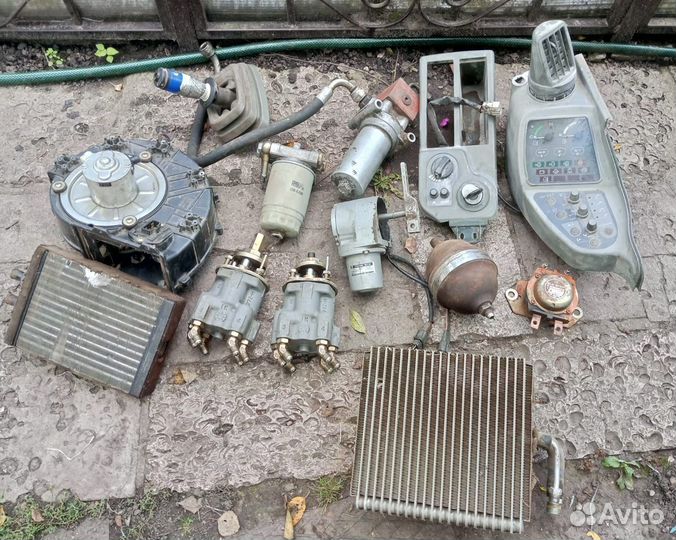 Экскаватор 