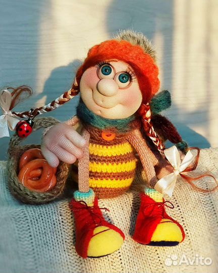 Игрушки интерьерные ручной работы Пчёлки