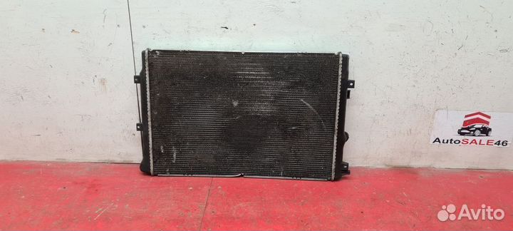 Радиатор охлаждения Volkswagen Tiguan