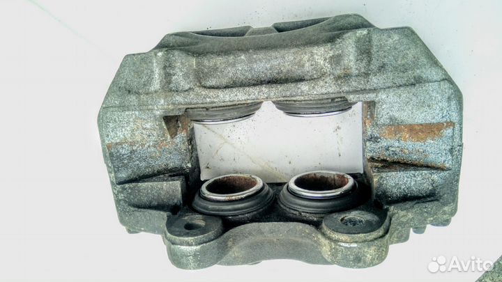 Суппорт передний toyota 4runner 1986-1995г