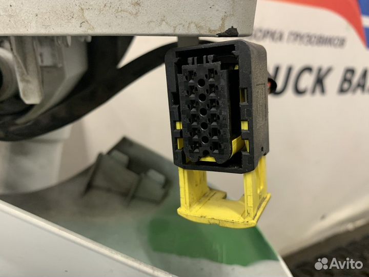 Зеркало заднего вида боковое левое Daf XF106