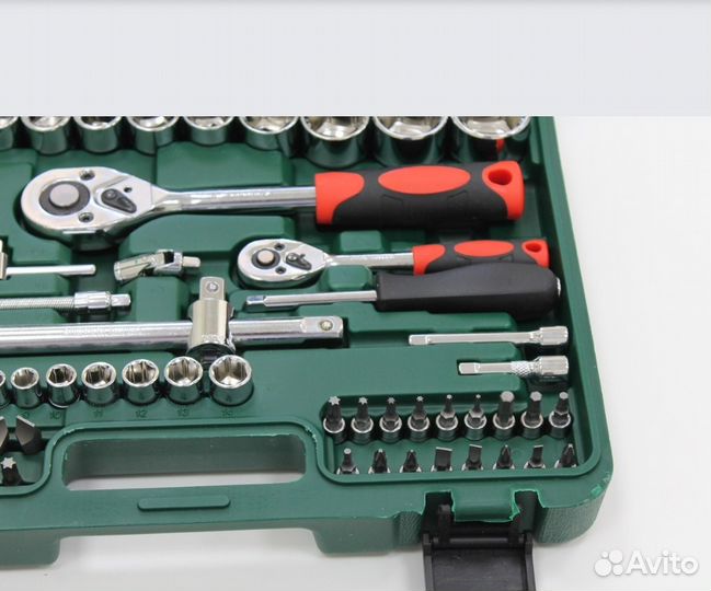 Набор для автомобилиста 82 предмета