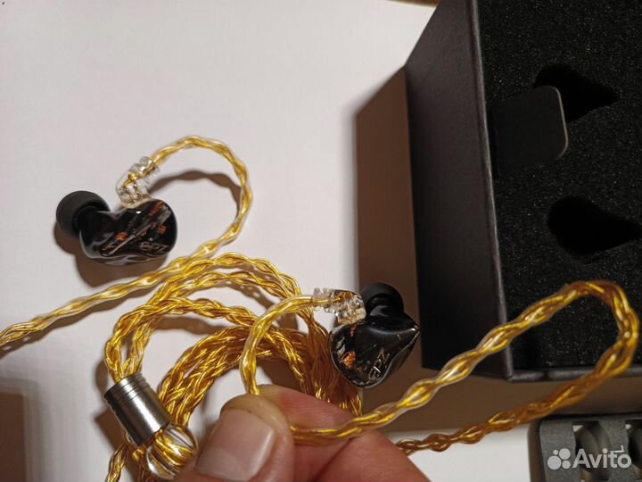 Проводные наушники EPZ Q1