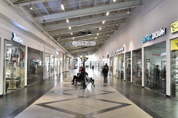 Остров в ТЦ на 1м этаже у входа, 12 м²