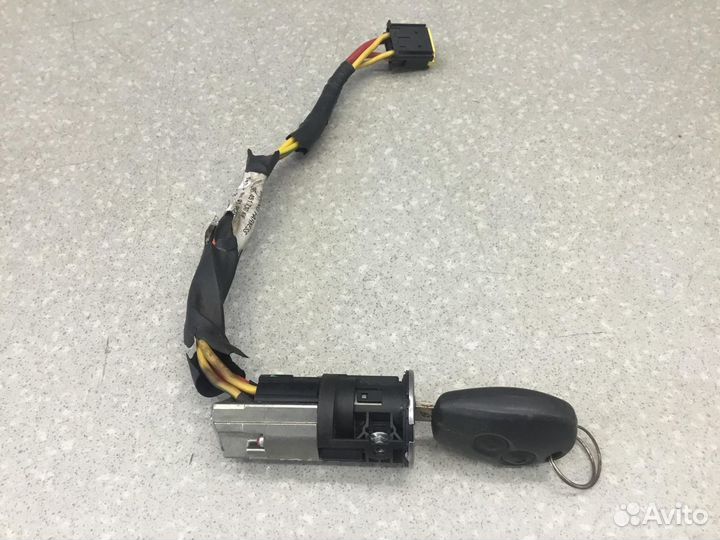 Замок зажигания Renault Logan 2005-2014