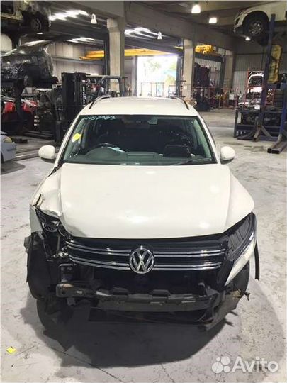 Разбор на запчасти Volkswagen Tiguan