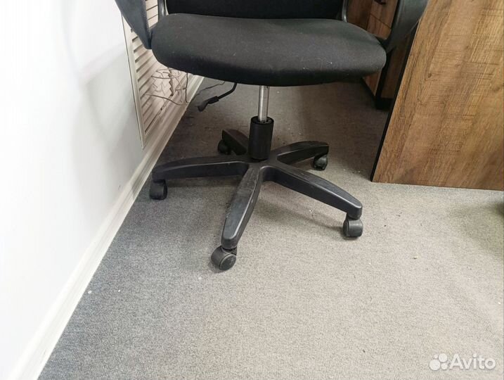 Компьютерное кресло
