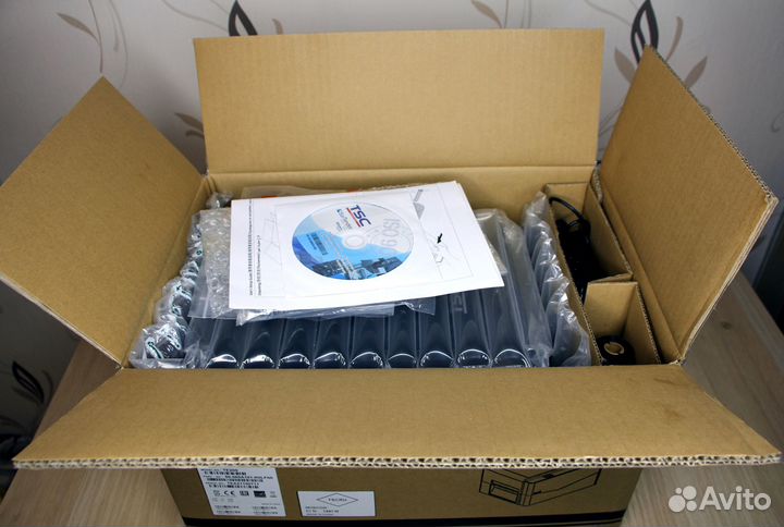 Принтер для чеков/наклеек/этикеток TSC TE200