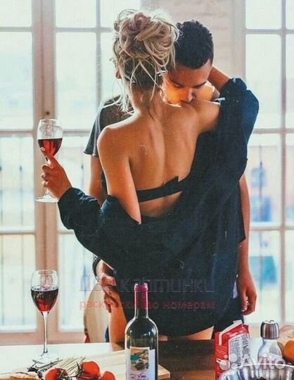 Алмазная мозаика 30x40 Страстный поцелуй