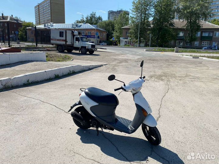 Скутер Suzuki Lets 4