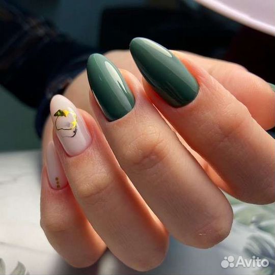 Мастер маникюра и педикюра