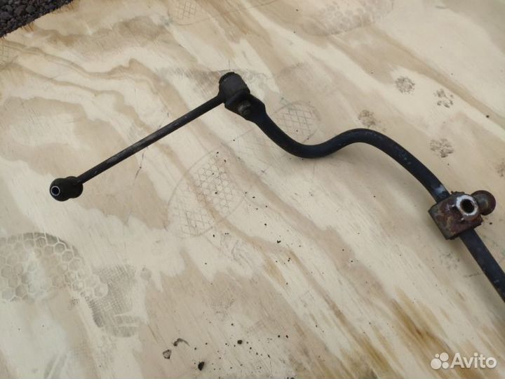 Стабилизатор задний Mercedes-Benz E550 W212 273