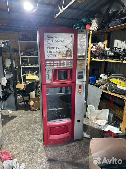 Комбиснек саеко