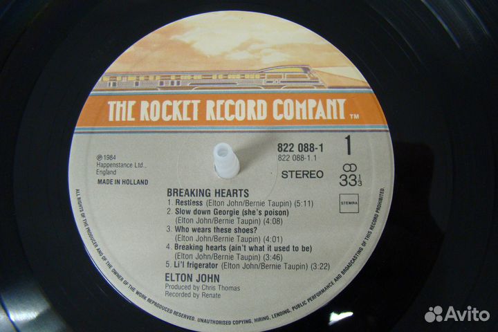 Пластинка Elton John