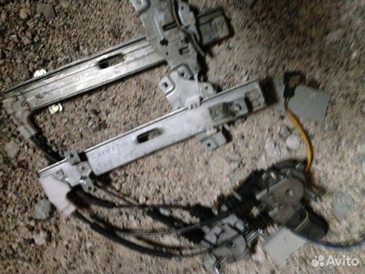 Стекло подъемники задние для киа спектра