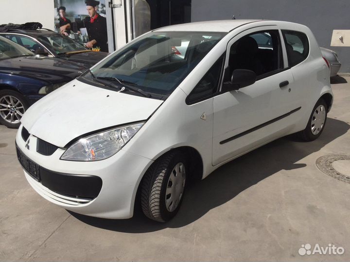 Зеркало боковое правое для Mitsubishi Colt 6