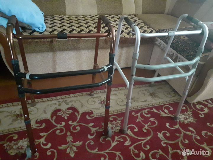 Ходунки для взрослых на колесах