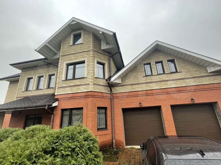 2-к. квартира, 88 м², 1/3 эт.