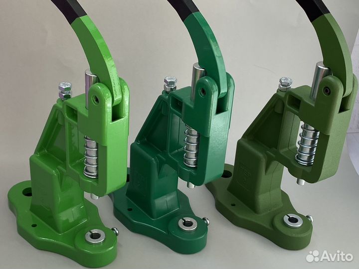 Пресс для установки кнопок и люверсов,хольнитен