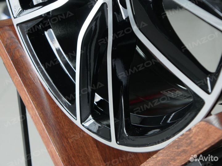 Литые диски AMG R20 на Mercedes. Арт3236