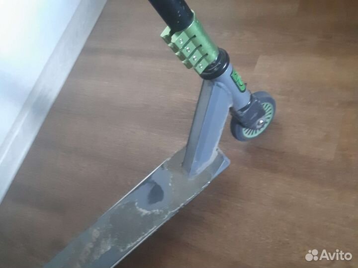 Трюковой самокат